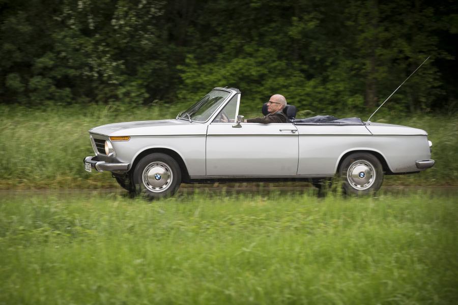 BMW 1600-2 Convertible by Karmann (E10) 1967 года  (фото 21 из 34)